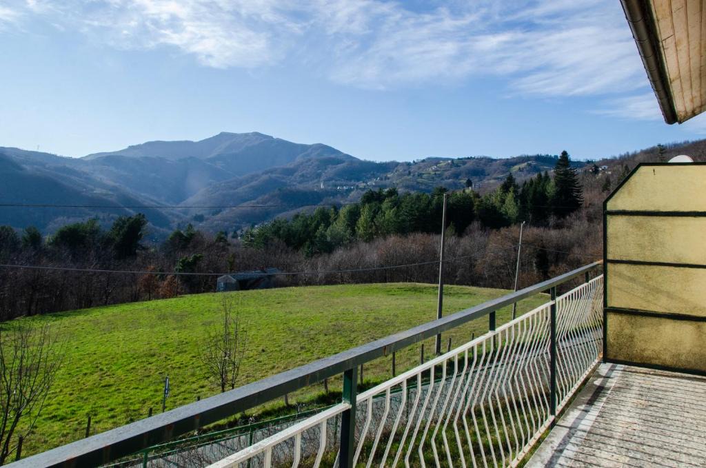 Varese Ligure Apartment | 017 - Casa vacanze Picetti - in mezzo alla natura