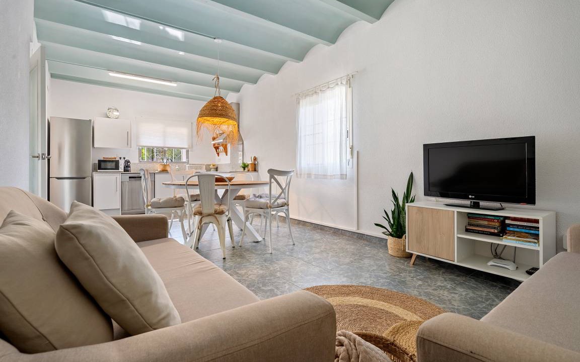 L'Aldea House | 100 m² House ∙ 3 bedrooms ∙ 8 guests