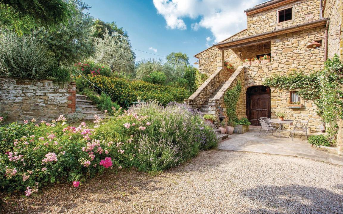 Ponte Buriano House | 100 m² Maisonette ∙ 2 bedrooms ∙ 4 guests