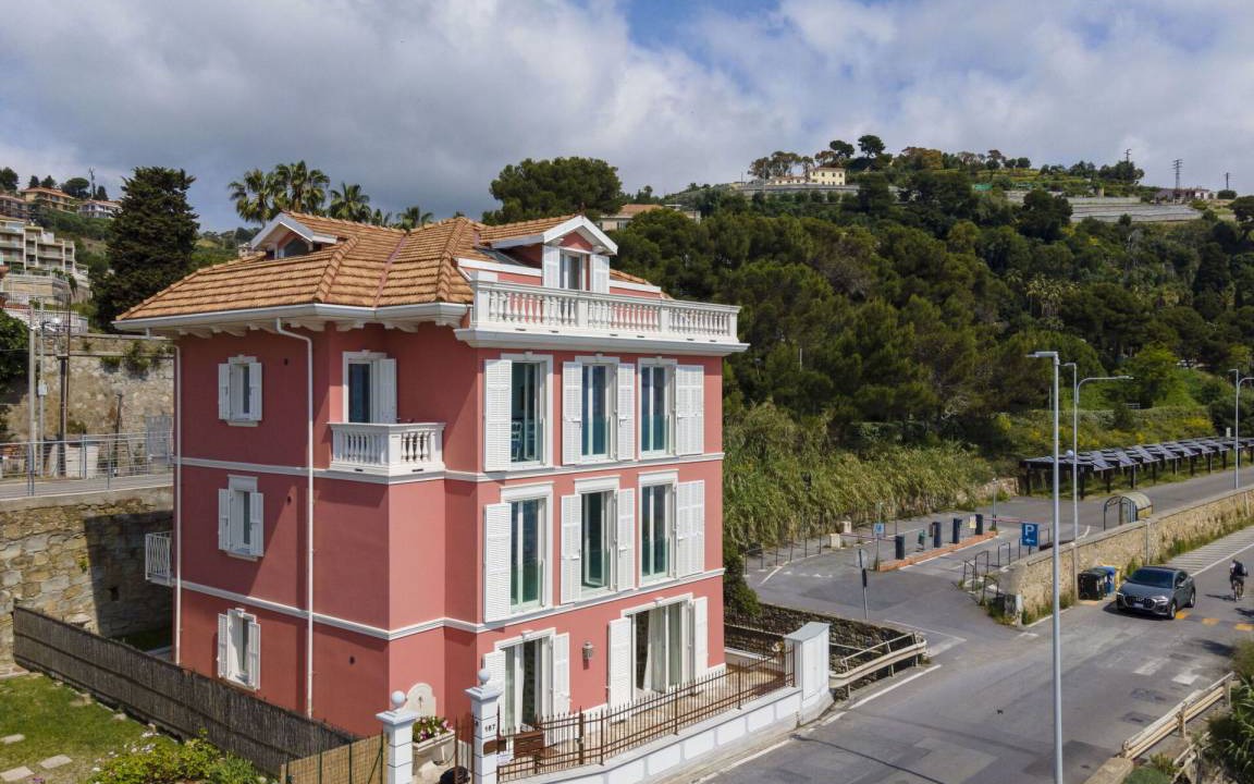 Bussana Villa | 100 m² Villa ∙ 2 bedrooms ∙ 4 guests