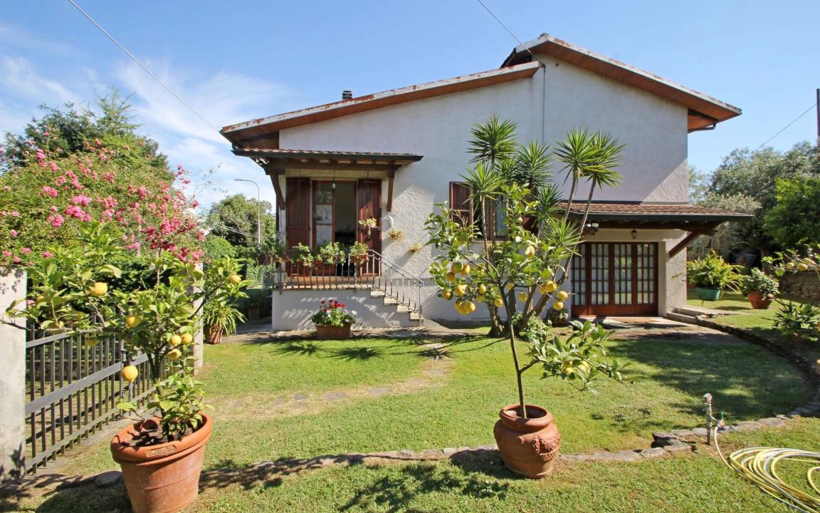Capanne-Prato-Cinquale House | 110 m² House ∙ 2 bedrooms ∙ 5 guests