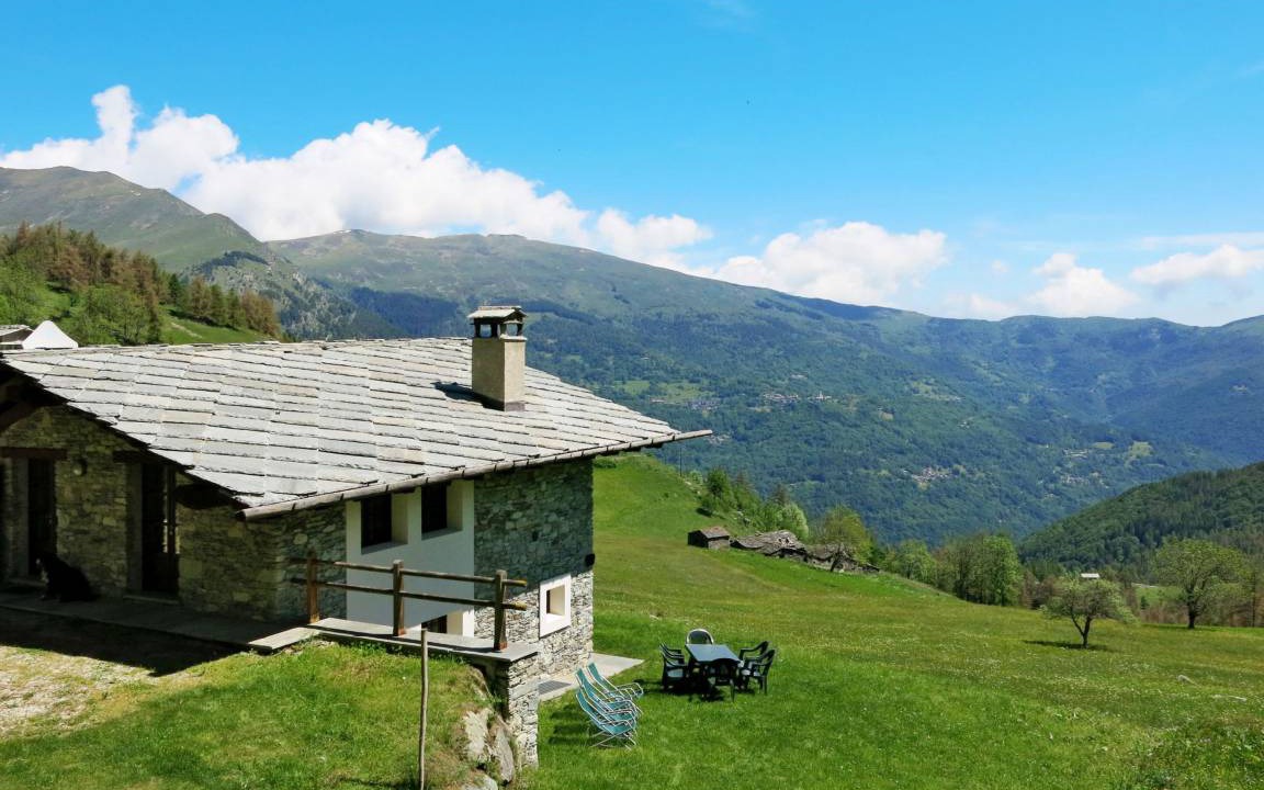 Sampeyre Villa | 110 m² Villa ∙ 3 bedrooms ∙ 9 guests