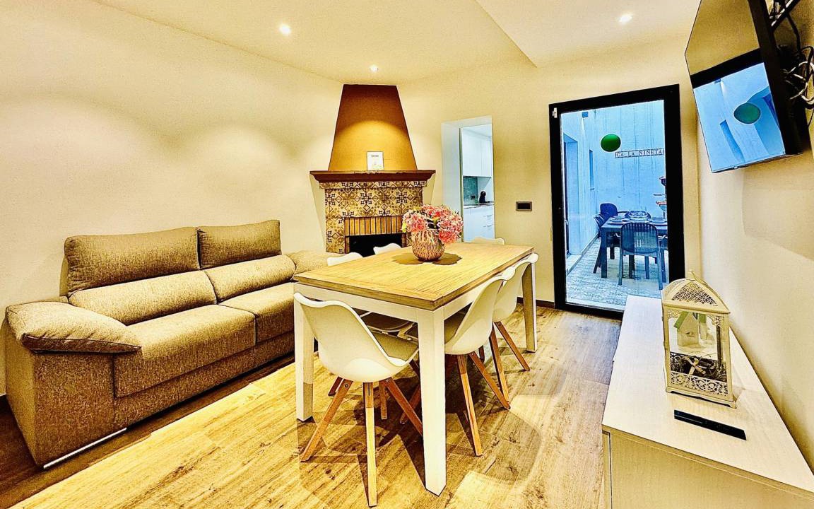 Sant Feliu de Guixols Villa | 115 m² Villa ∙ 3 bedrooms ∙ 7 guests