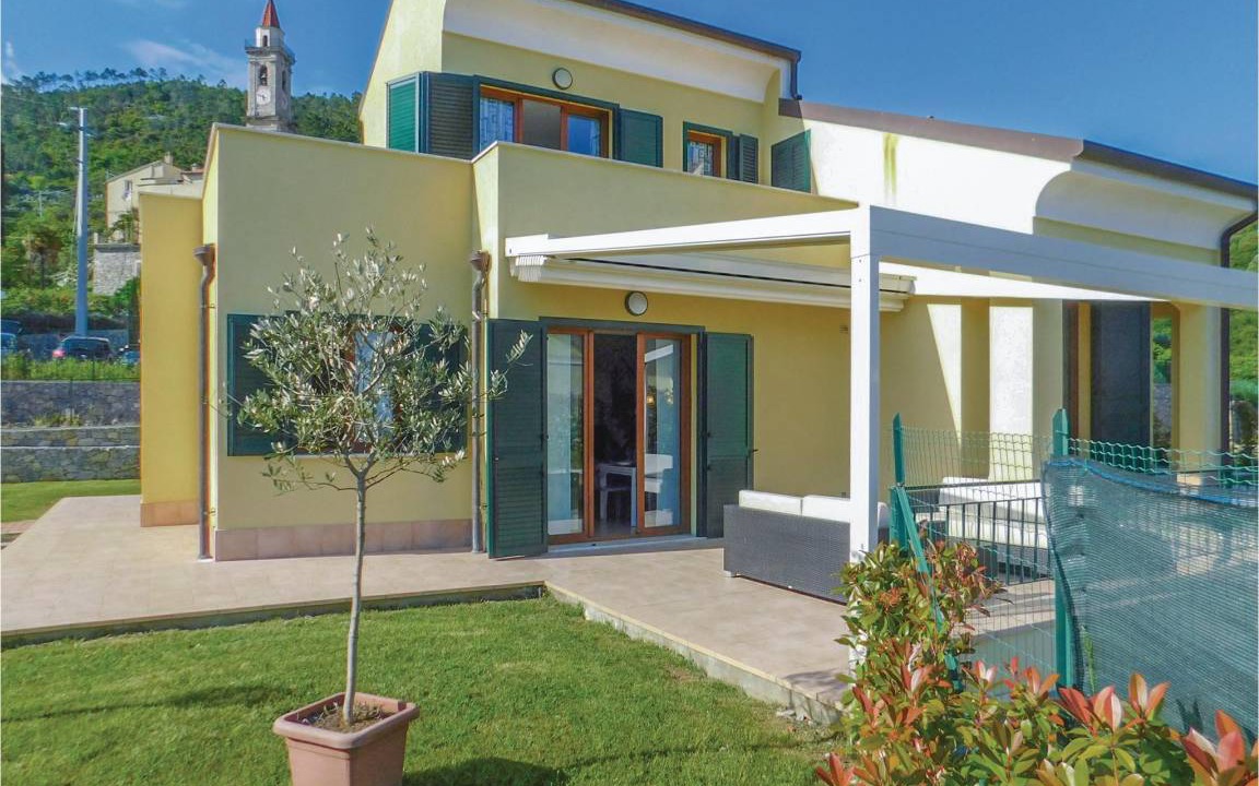 Loano House | 120 m² House ∙ 3 bedrooms ∙ 10 guests
