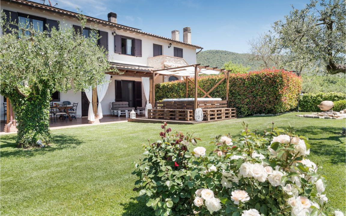 Massa Martana House | 120 m² Maisonette ∙ 2 bedrooms ∙ 5 guests