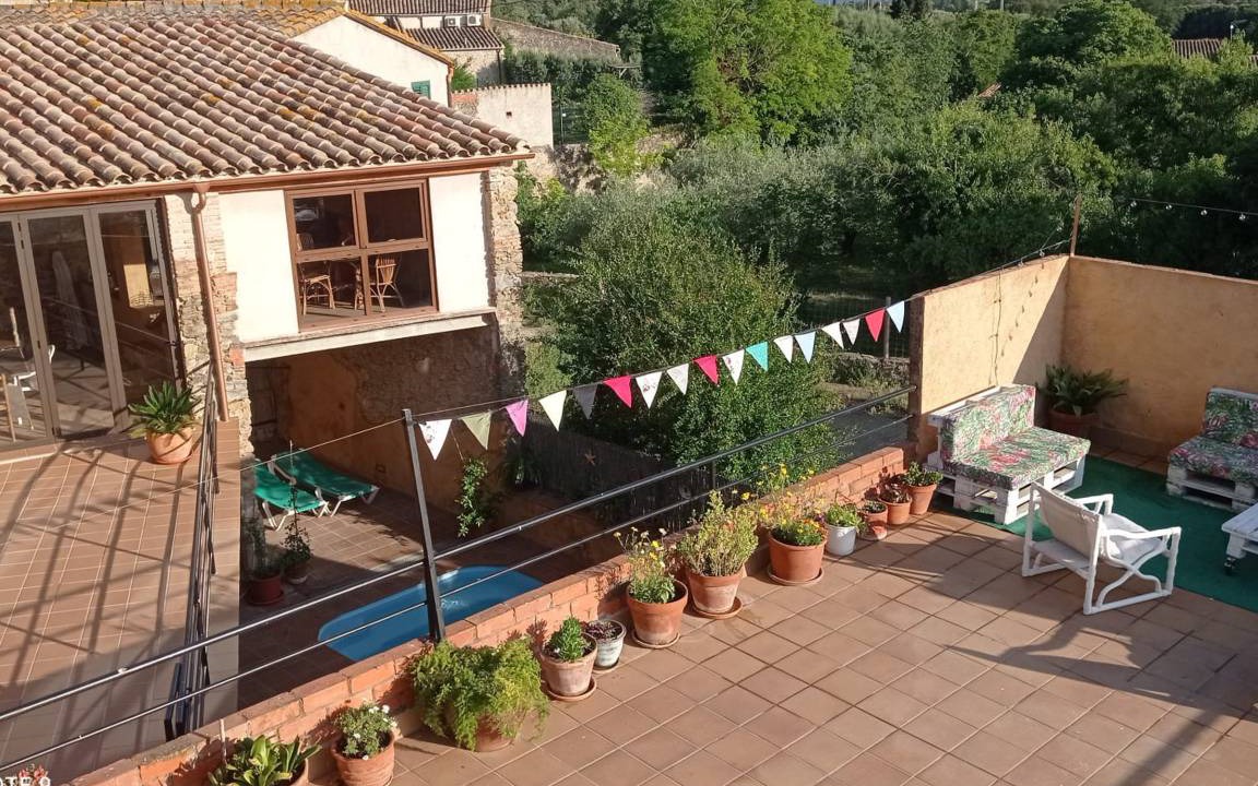 Ullastret House | 125 m² House ∙ 5 bedrooms ∙ 10 guests