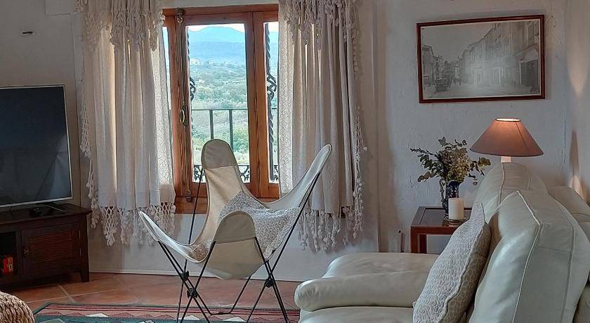 Segorbe Ski Chalet | 140 m² Chalet ∙ 3 bedrooms ∙ 6 guests