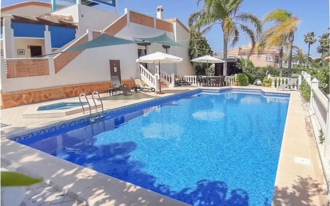 Quesada House | 150 m² House ∙ 3 bedrooms ∙ 6 guests