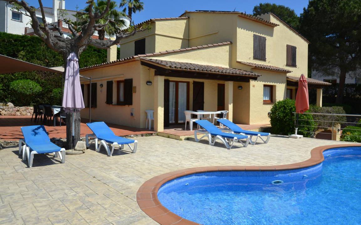 La Torre Vella House | 150 m² House ∙ 5 bedrooms ∙ 10 guests