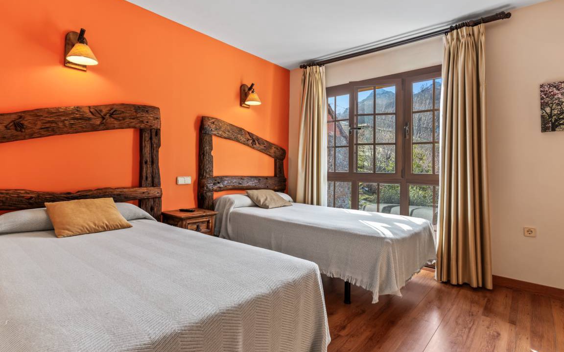 Gamonedo Resort | 16 m² Private room ∙ 1 bedroom ∙ 2 guests