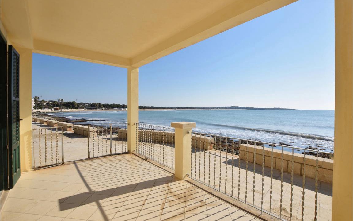 Sampieri House | 160 m² Maisonette ∙ 4 bedrooms ∙ 10 guests