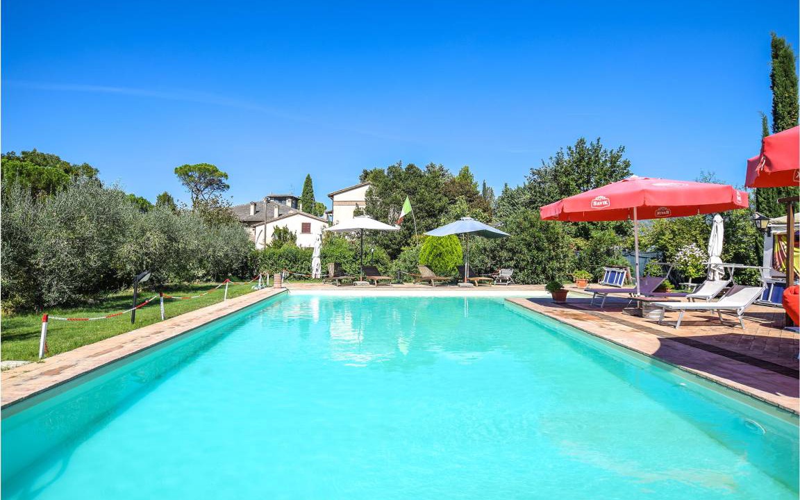 San Brizio House | 180 m² House ∙ 5 bedrooms ∙ 11 guests