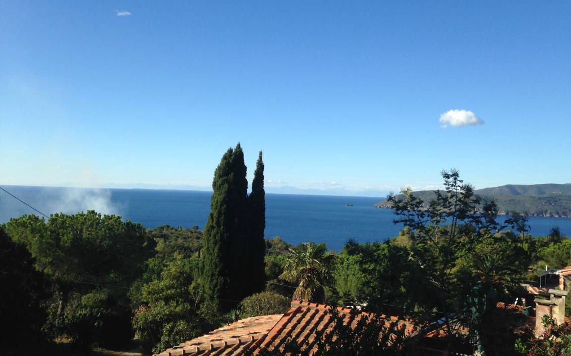 Capoliveri Villa | 180 m² Villa ∙ 3 bedrooms ∙ 8 guests