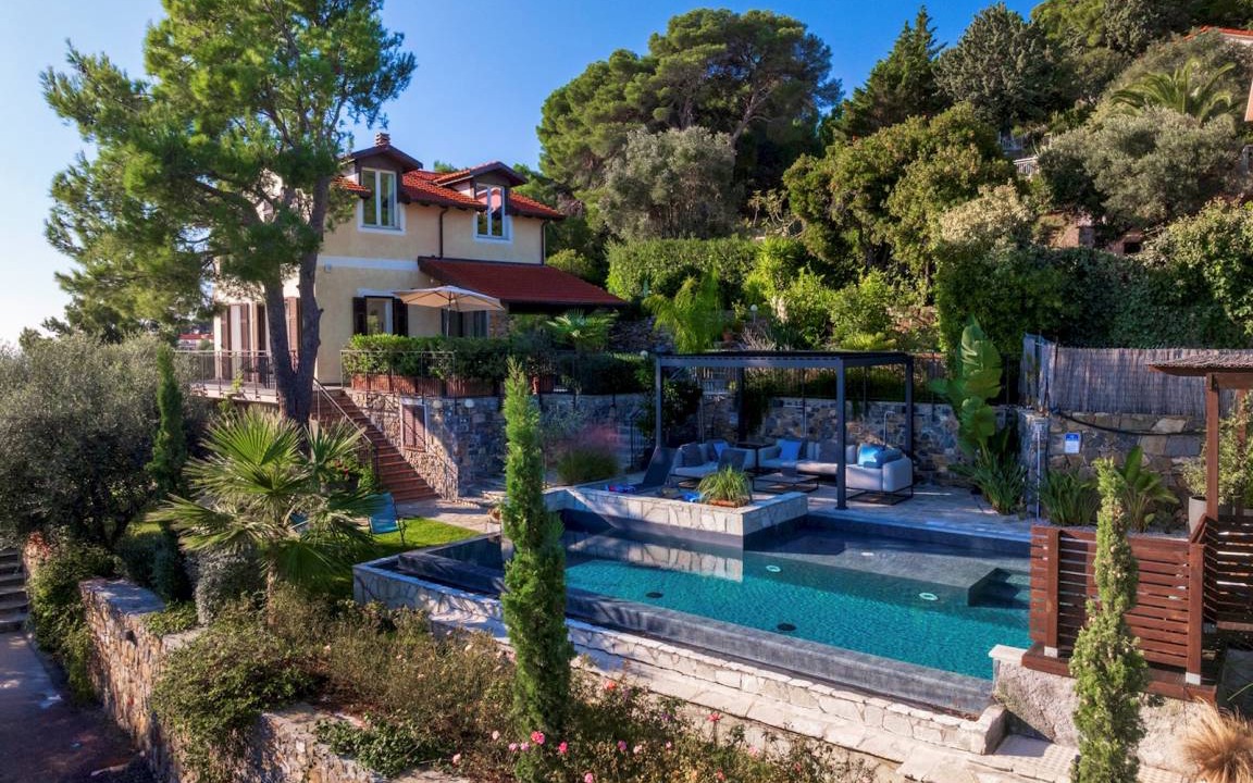 Capo Mimosa-Rollo Villa | 190 m² Villa ∙ 4 bedrooms ∙ 8 guests