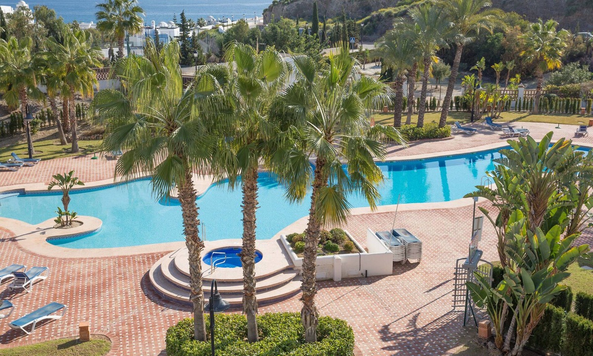 La Parata Apartment | 2 Bedroom apartment with Sea Views