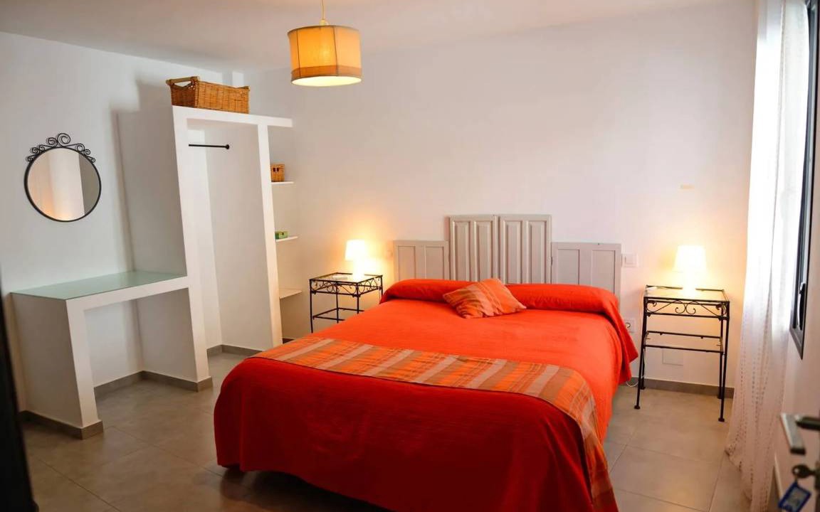 Almagro House | 200 m² House ∙ 4 bedrooms ∙ 10 guests