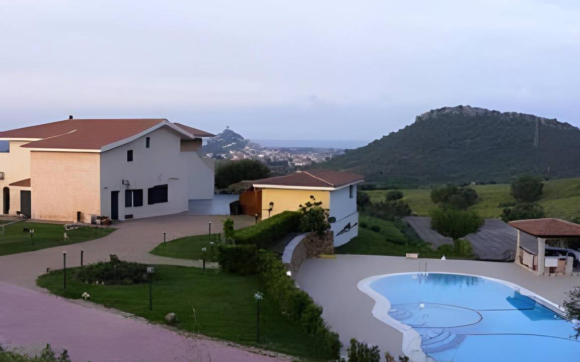 Posada House | 25 m² House ∙ 127 guests