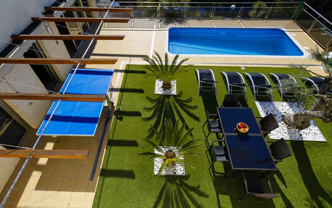 Tamarit Villa | 250 m² Villa ∙ 5 bedrooms ∙ 12 guests