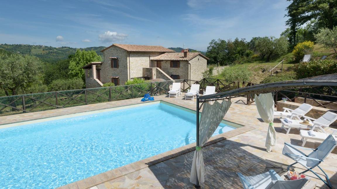 Valfabbrica Villa | 270 m² Villa ∙ 6 bedrooms ∙ 12 guests