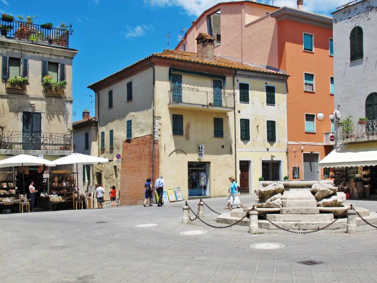 Badiaccia Apartment | 3 bedroom Apartment, sleeps 6 in Badiaccia with Air Con and WiFi