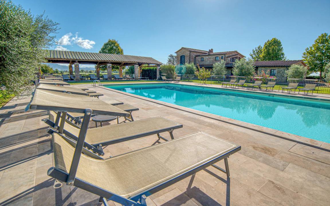Montagnano House | 300 m² House ∙ 8 bedrooms ∙ 16 guests