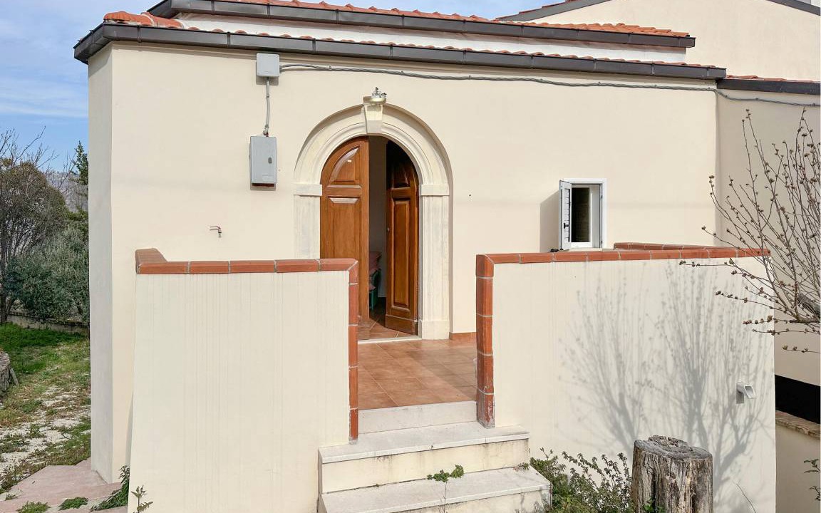 Cugnoli House | 300 m² House ∙ 4 bedrooms ∙ 10 guests
