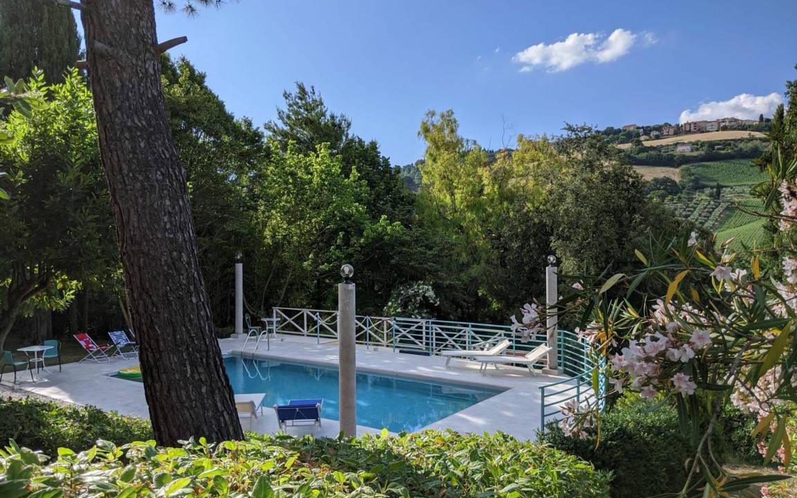 Capodarco Villa | 300 m² Villa ∙ 4 bedrooms ∙ 8 guests