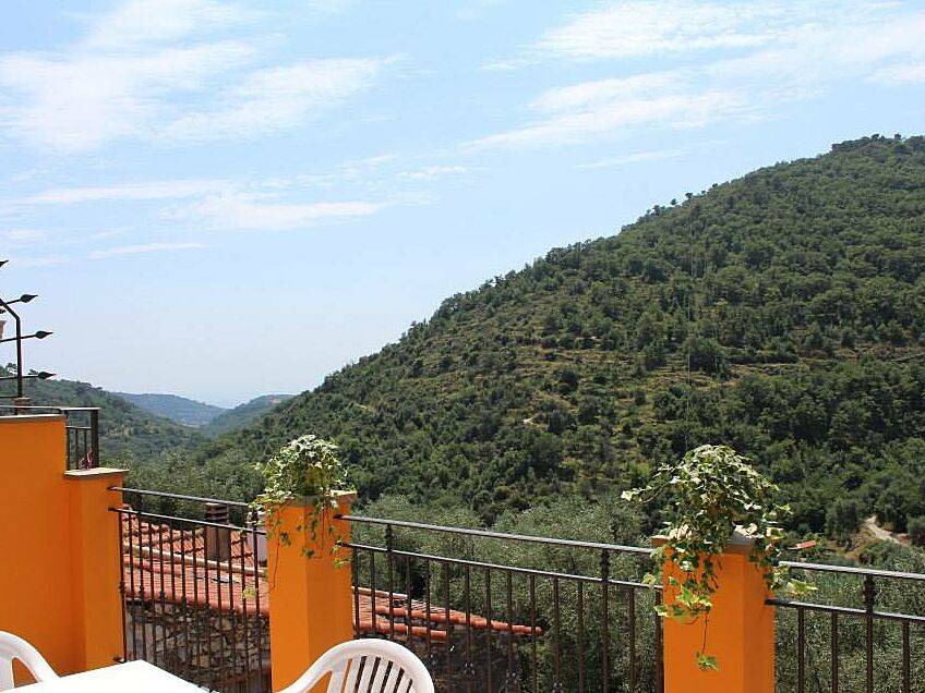 Riva Faraldi Apartment | 35 m² Apartment ∙ 1 bedroom ∙ 4 guests