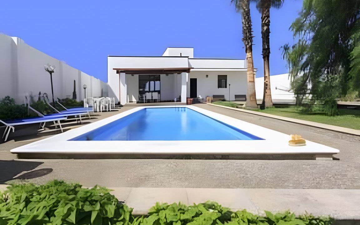 Tiggiano Villa | 350 m² Villa ∙ 4 bedrooms ∙ 10 guests
