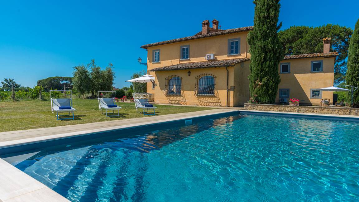 Alberoro Villa | 400 m² Villa ∙ 6 bedrooms ∙ 12 guests