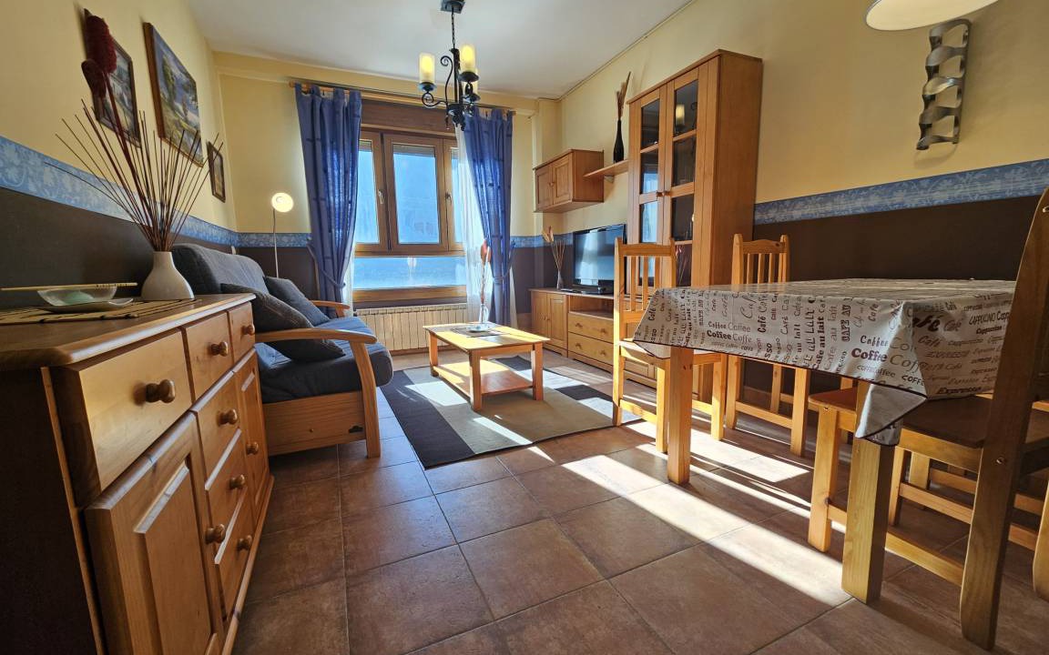 Felechosa Apartment | 44 m² Apartment ∙ 1 bedroom ∙ 4 guests