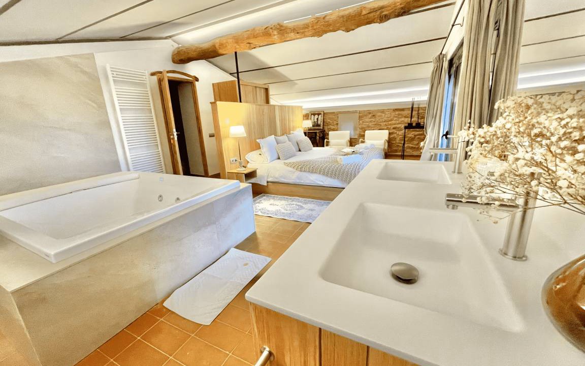 Els Plans de Sio House | 45 m² House ∙ 1 bedroom ∙ 2 guests