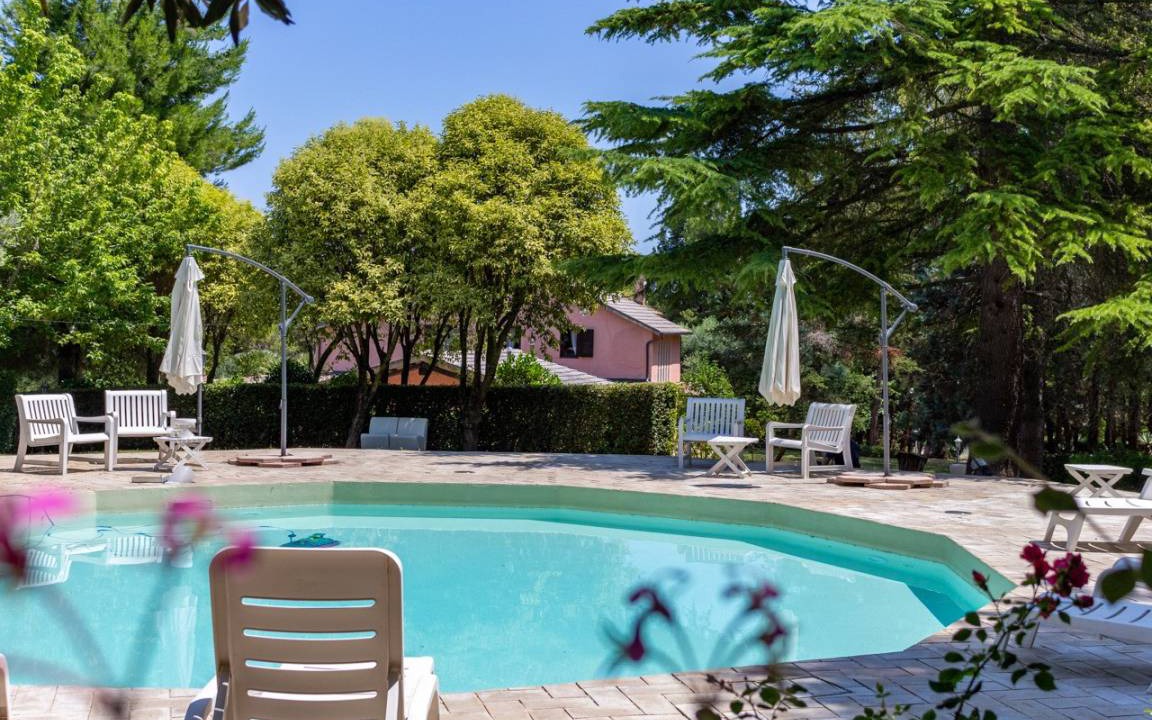 Recanati Villa | 458 m² Villa ∙ 8 bedrooms ∙ 18 guests