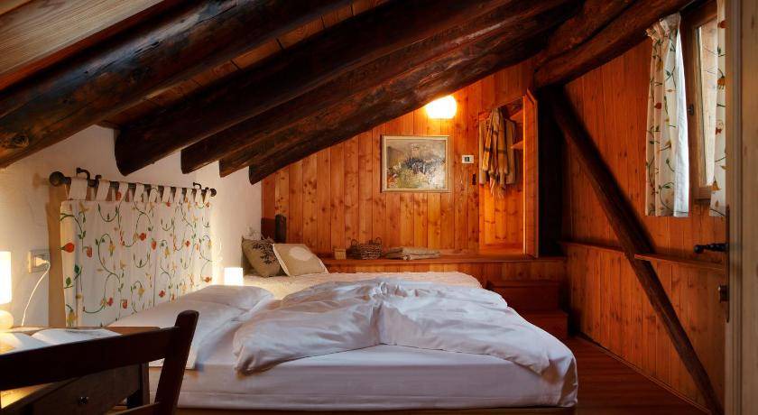 Forno di Zoldo Bed & Breakfast | 50 m² Bed and breakfast ∙ 4 guests