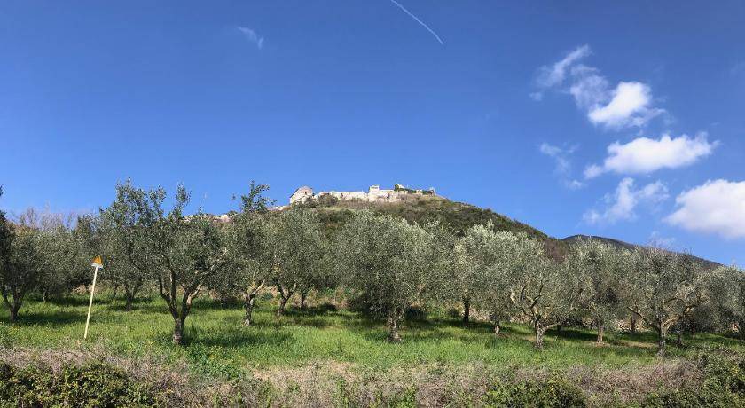 Rocchetta e Croce House | 50 m² House ∙ 2 bedrooms ∙ 4 guests