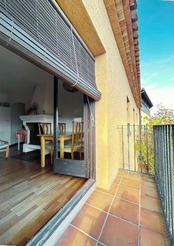 Montsonis Apartment | 60 m² Apartment ∙ 2 bedrooms ∙ 6 guests