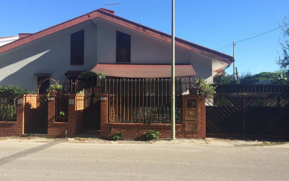 Laura House | 60 m² House ∙ 2 bedrooms ∙ 5 guests