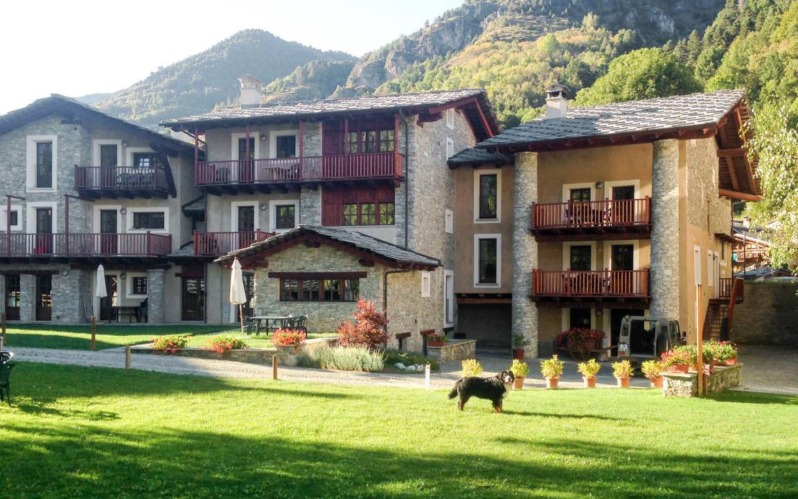Sampeyre House | 63 m² House ∙ 1 bedroom ∙ 4 guests
