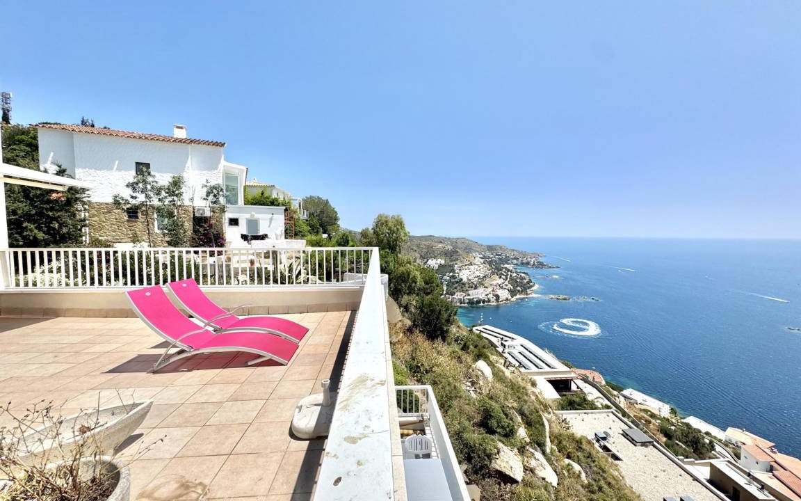 Almadraba-Canyelles Apartment | 64 m² Apartment ∙ 2 bedrooms ∙ 6 guests