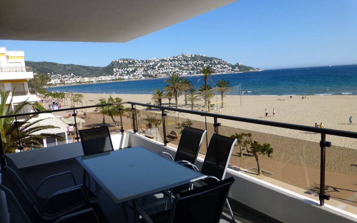 Santa Margarida Apartment | 65 m² Apartment ∙ 2 bedrooms ∙ 6 guests