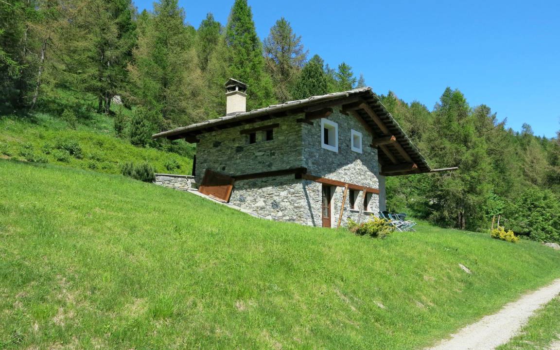 Sampeyre Villa | 65 m² Villa ∙ 2 bedrooms ∙ 5 guests
