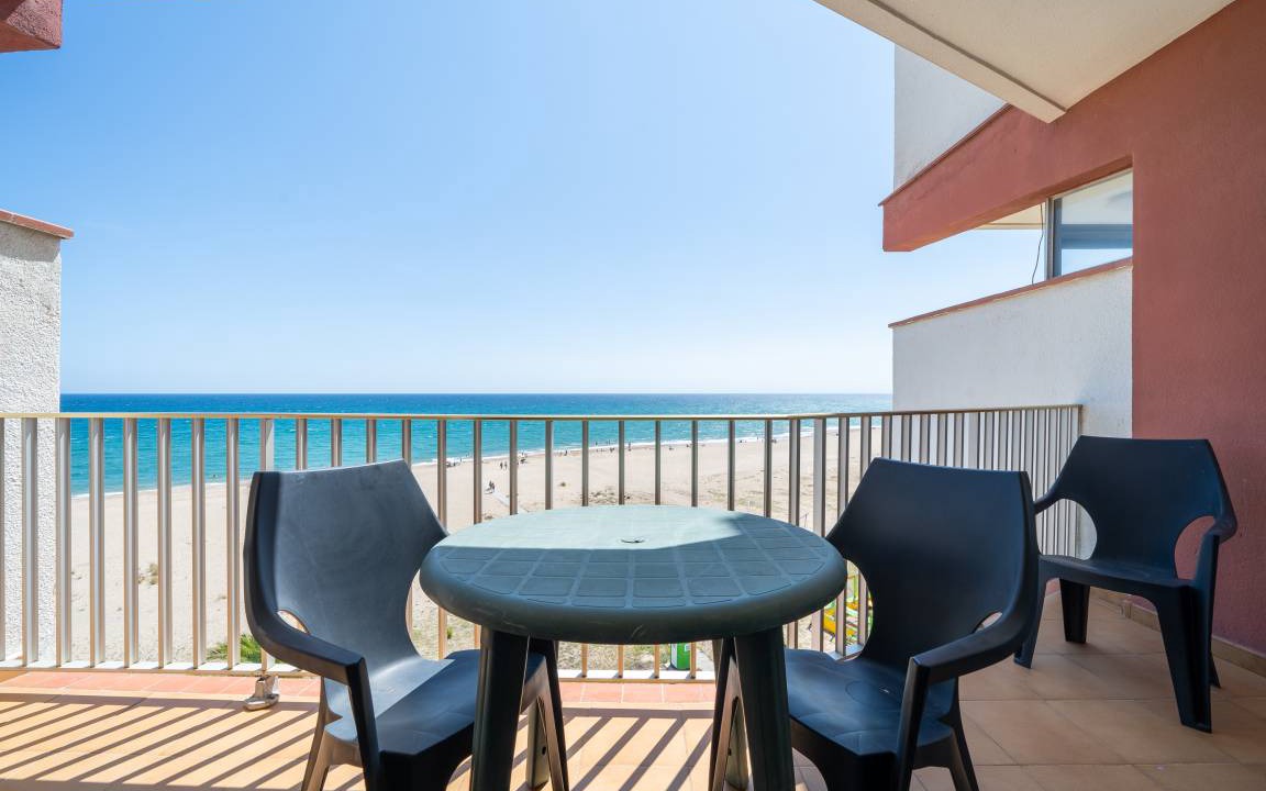 Sant Salvador Apartment | 67 m² Apartment ∙ 2 bedrooms ∙ 6 guests