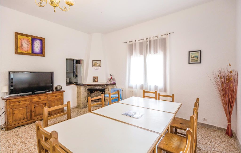 Macanet de la Selva House | 7 bedroom accommodation in Maçanet de la Selva