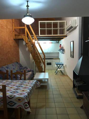 Sant Llorenc de Montgai Apartment | 70 m² Apartment ∙ 2 bedrooms ∙ 5 guests