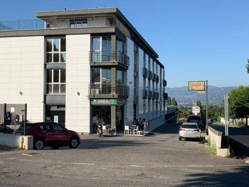 San Cesareo Apartment | 75 m² Serviced apartment ∙ 7 guests