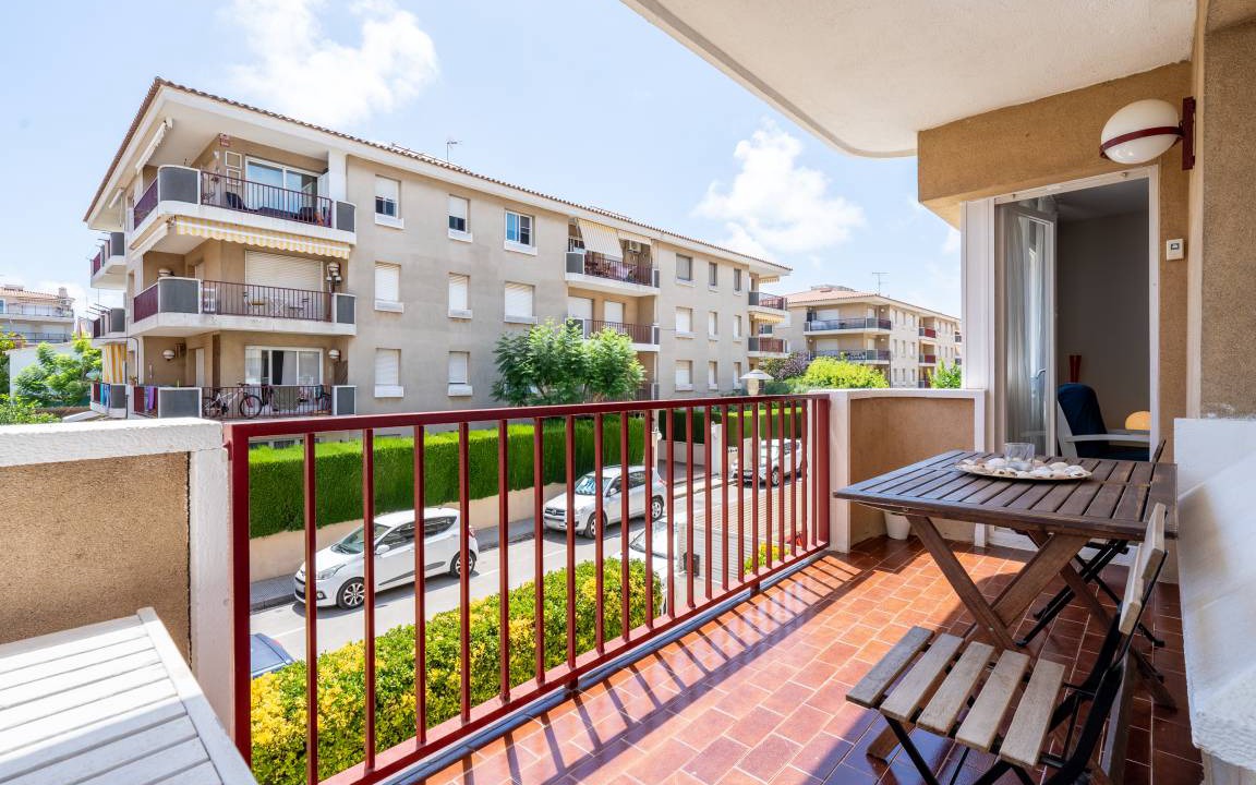 Sant Salvador Apartment | 80 m² Apartment ∙ 3 bedrooms ∙ 5 guests