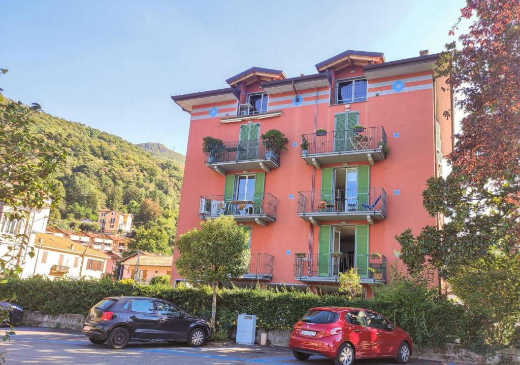 Porto Ceresio Apartment | 80 m² Apartment ∙ 2 bedrooms ∙ 3 guests