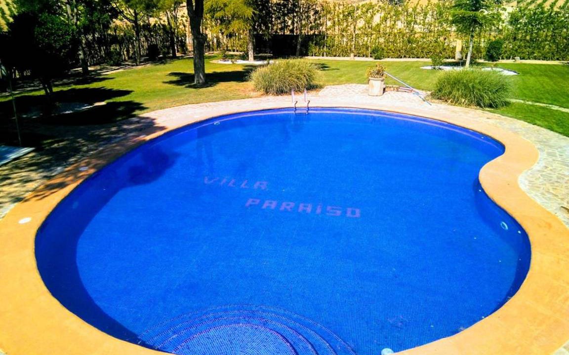 Villacanas Villa | 8000 m² Villa ∙ 7 bedrooms ∙ 16 guests