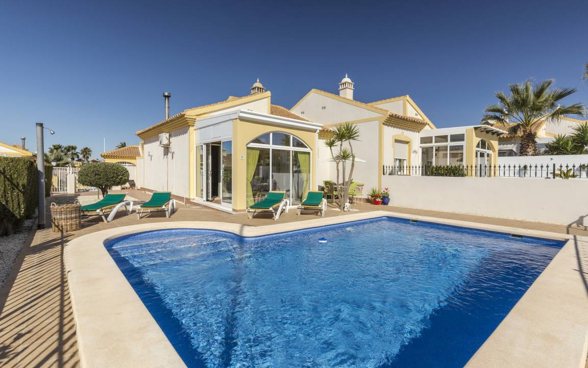 Mazarron Villa | 85 m² Villa ∙ 2 bedrooms ∙ 4 guests