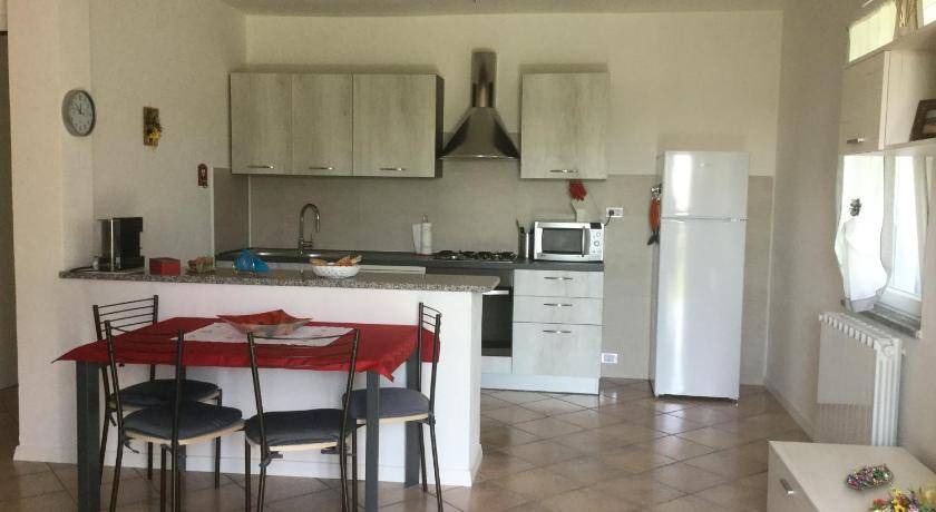 Pombia Apartment | 90 m² Apartment ∙ 2 bedrooms ∙ 4 guests